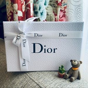 Dior Small Gift #4